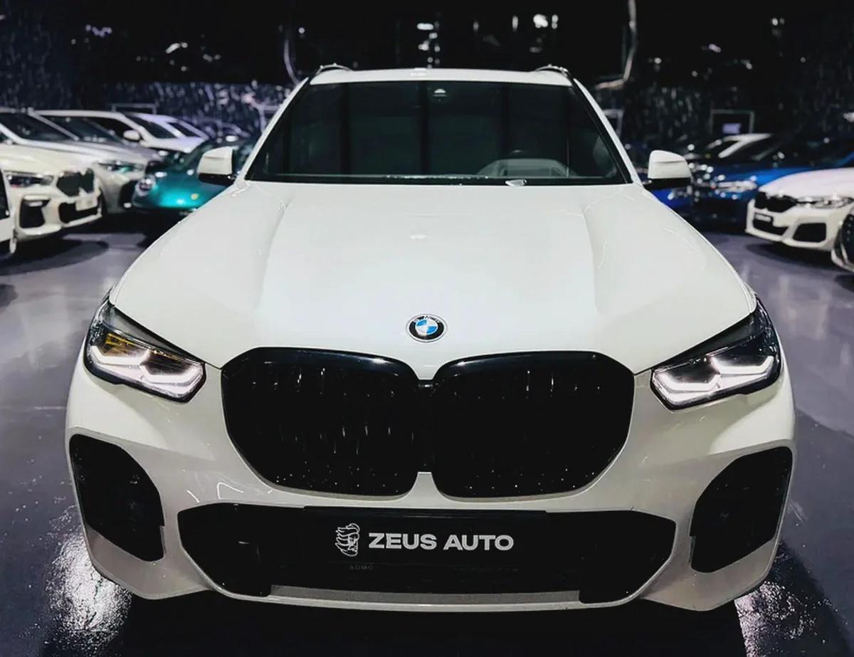 BMW X5 40i 2023 GCC specs for 229,000.00 AED-2-2