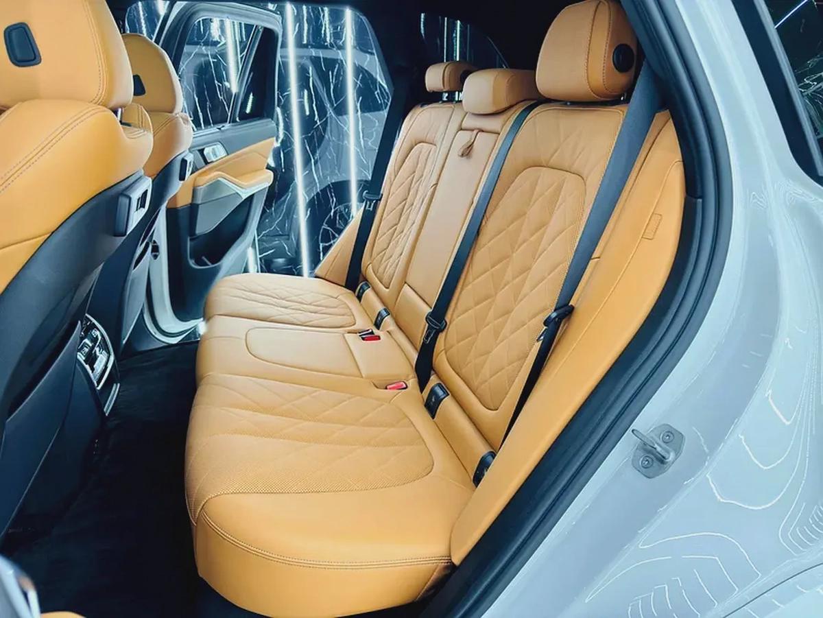 BMW X5 40i 2023 GCC specs for 229,000.00 AED-11-11