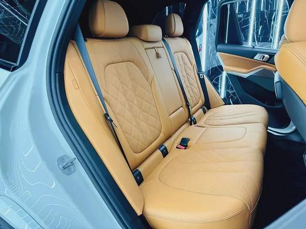 BMW X5 40i 2023 GCC specs for 229,000.00 AED