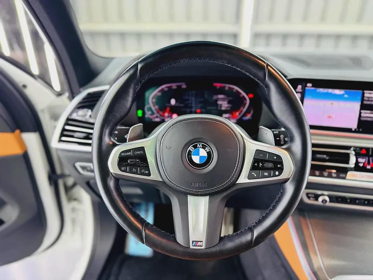 BMW X5 40i 2023 GCC specs for 229,000.00 AED-15-15