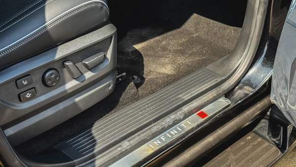 Infiniti QX80 Sensory 2026 GCC 3.5L Twin Turbo 6 Cylinders Brand New For Export