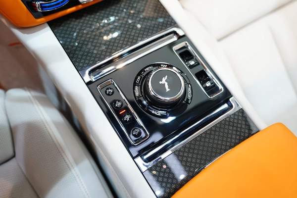 Rolls-Royce Ghost Black Badge 2023
