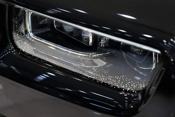 Rolls-Royce Phantom EWB 2025