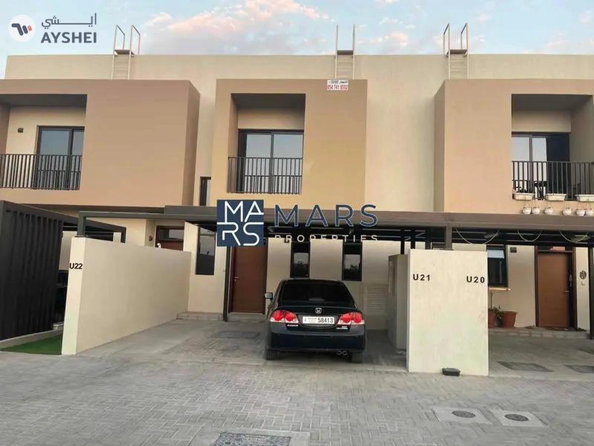 Spacious 3 bedrooms in single row available for rent in nasma residence for 100,000 AED yearly-0-landscape