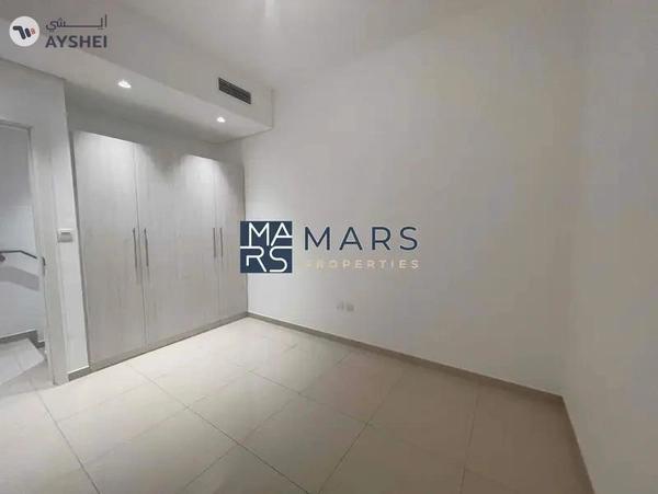 Spacious 3 bedrooms in single row available for rent in nasma residence for 100,000 AED yearly