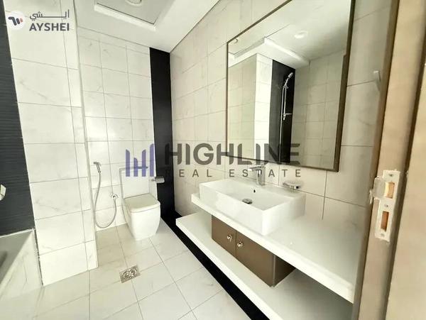 Elegant | Kitchen Appliances | Bright & Spacious