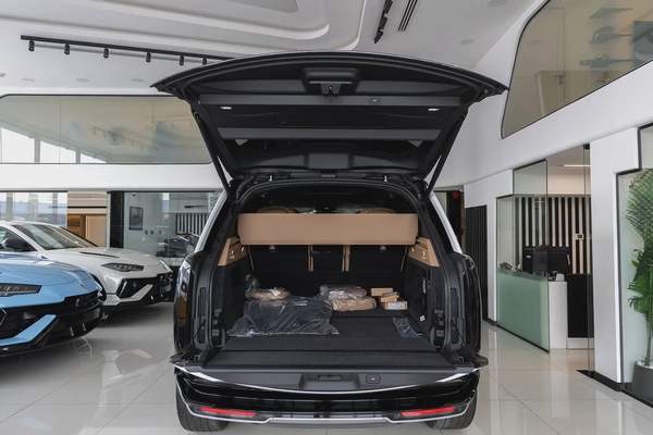 Land Rover | Range Rover | Autobiography P530 | GCC | VIPSeat | Automatic side steps | 2026 (EXPORT)