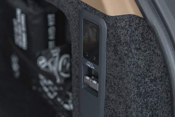 Land Rover | Range Rover | Autobiography P530 | GCC | VIPSeat | Automatic side steps | 2026 (EXPORT)