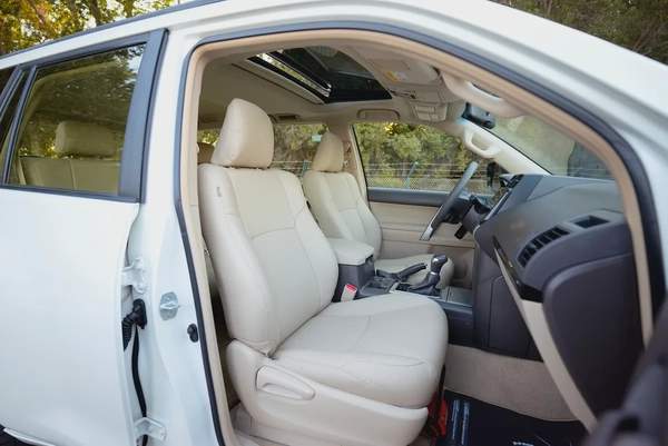 AED 1,932/month | Prado GXR V6 | GCC Specs | REF #T08153