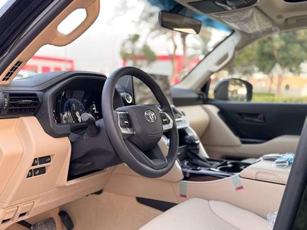 Land Cruiser GXR 3.5L