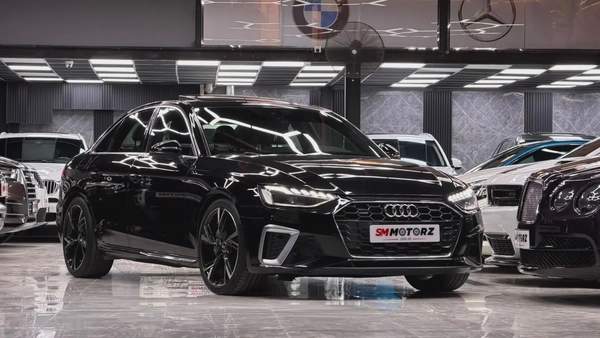 2022 AUDI A4 40TFSI SLINE MINT CONDITION WITH FINANCE AND WARRANTY AVAILABLE