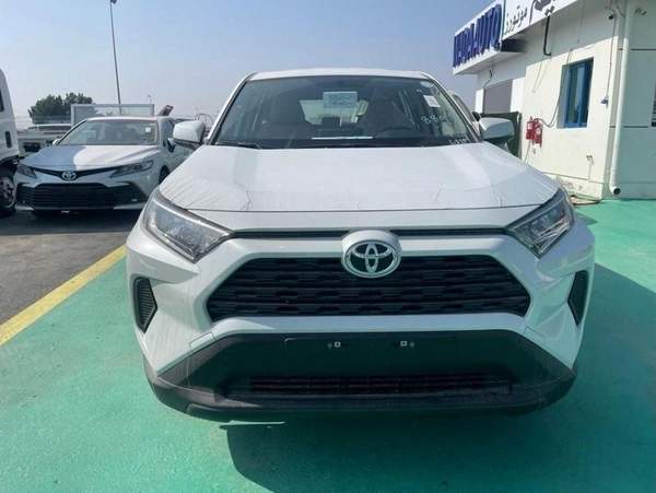 Toyota RAV4 2025 TOYOTA RAV4 AWD XLE 2500cc Petrol Zero KM