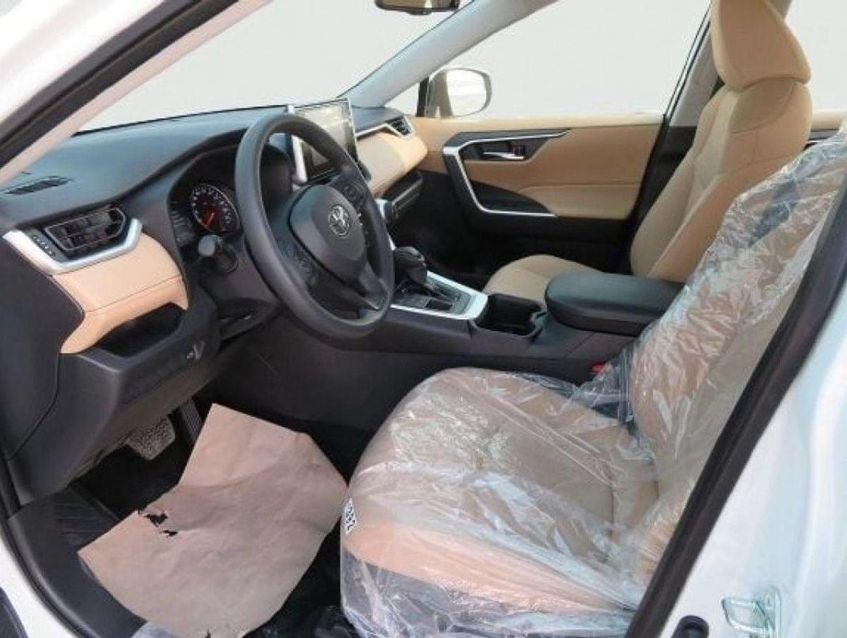 Toyota RAV4 2025 TOYOTA RAV4 AWD XLE 2500cc Petrol Zero KM-3-3