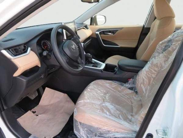 Toyota RAV4 2025 TOYOTA RAV4 AWD XLE 2500cc Petrol Zero KM