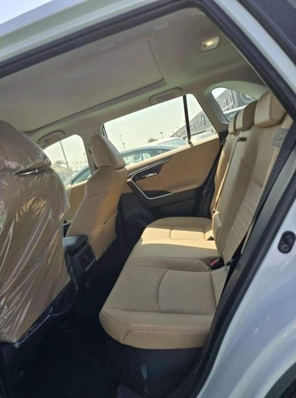 Toyota RAV4 ADVENTURE 2.5L HYBRID WITH RADAR 2025 GCC