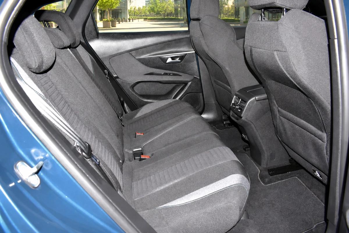Peugeot 3008 Active-1-1