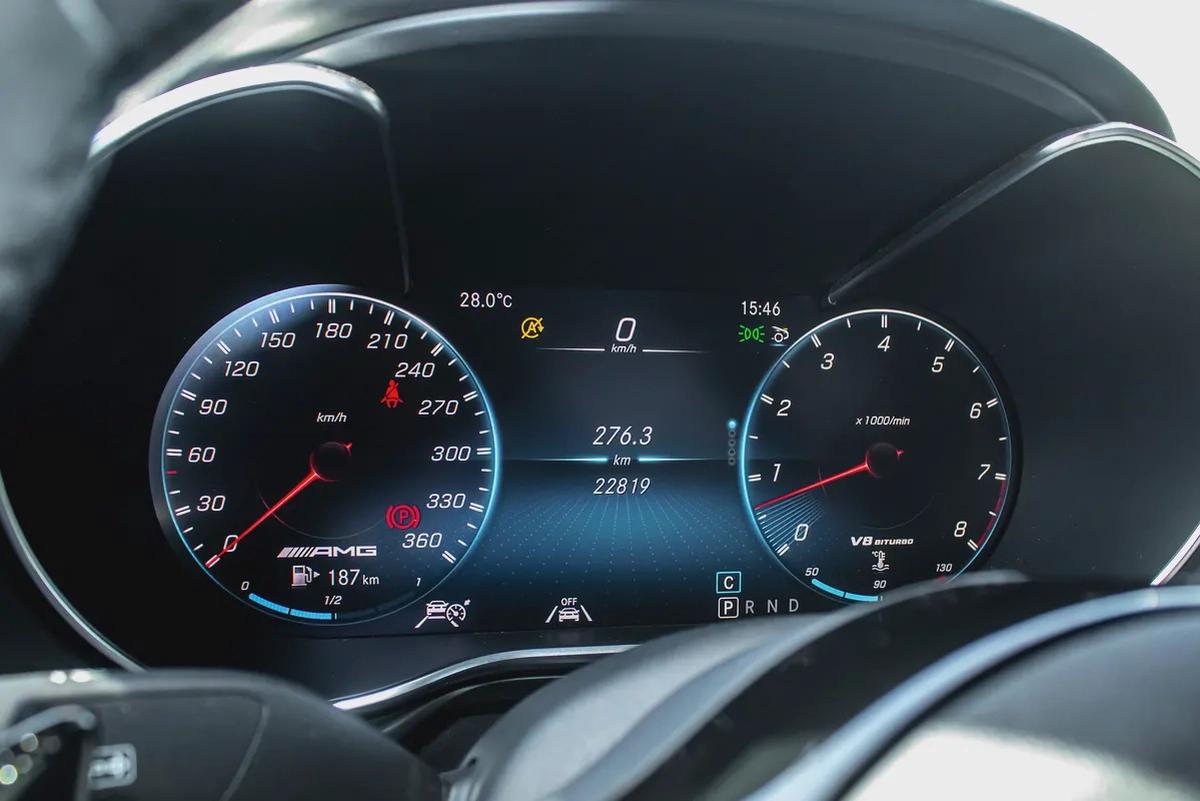 2021 - MERCEDES BENZ GT - SUPER CLEAN - ONLY 22,000 KM-8-8
