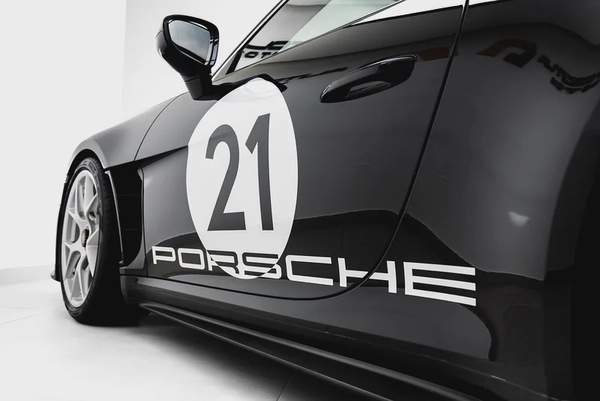 2024 PORSCHE 911 S/T N. 307 OF 1963 WITH DEALER WARRANTY