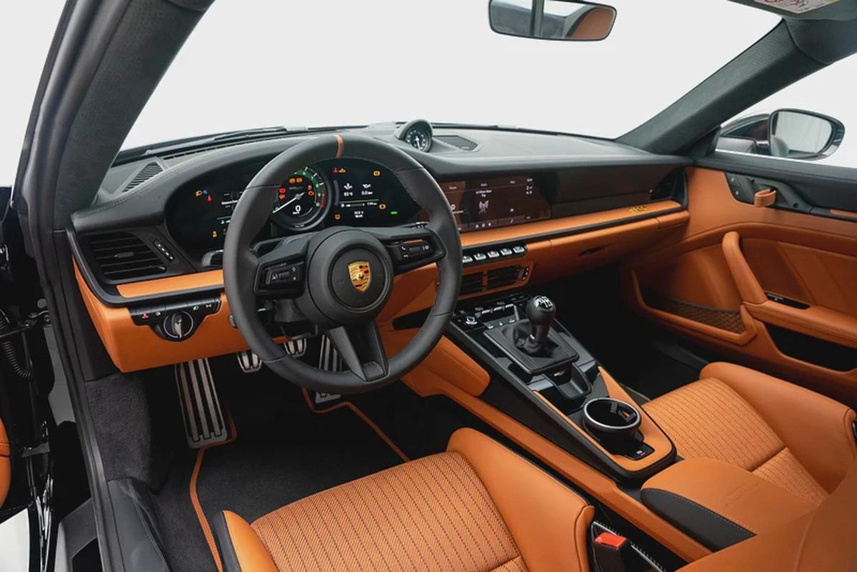 2024 PORSCHE 911 S/T N. 307 OF 1963 WITH DEALER WARRANTY-12-12