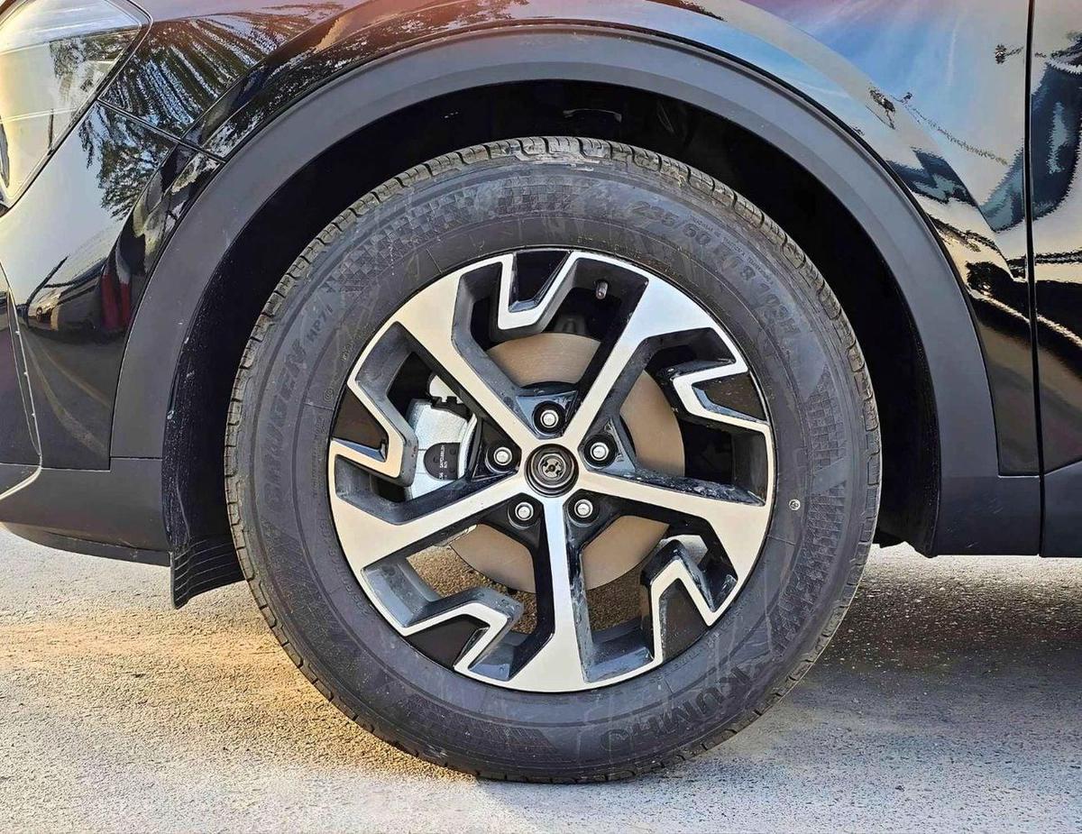 Kia Sportage PREMIUM SMART VERSION / 1.5L V4 PETROL / 360 CAMERA / PANORAMIC ROOF (CODE # KSRP)-8-8