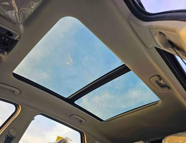 Kia Sportage PREMIUM SMART VERSION / 1.5L V4 PETROL / 360 CAMERA / PANORAMIC ROOF (CODE # KSRP)