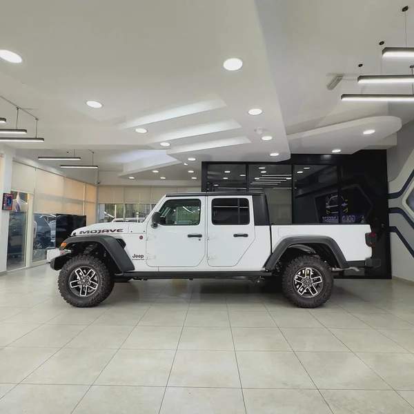 2025 Jeep Gladiator MOJAVE 3.6L V6