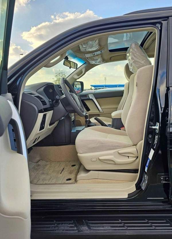 Toyota Prado GXR / 4.0L PETROL / SUNROOF / COOL BOX / DVD+CAMERA / AUTO AC / (CODE # PSR40GXRU) *RAMADAN OFFER*
