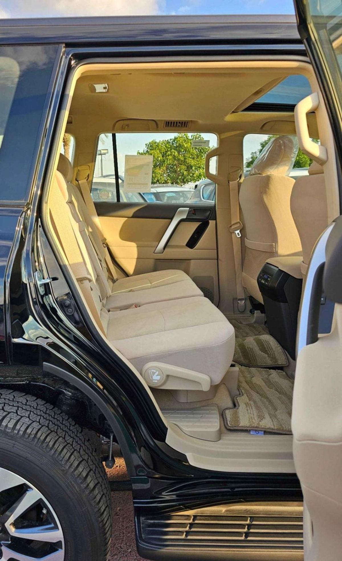 Toyota Prado GXR / 4.0L PETROL / SUNROOF / COOL BOX / DVD+CAMERA / AUTO AC / (CODE # PSR40GXRU) *RAMADAN OFFER*-11-11