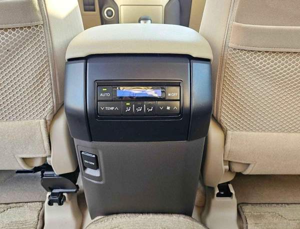 Toyota Prado GXR / 4.0L PETROL / SUNROOF / COOL BOX / DVD+CAMERA / AUTO AC / (CODE # PSR40GXRU) *RAMADAN OFFER*
