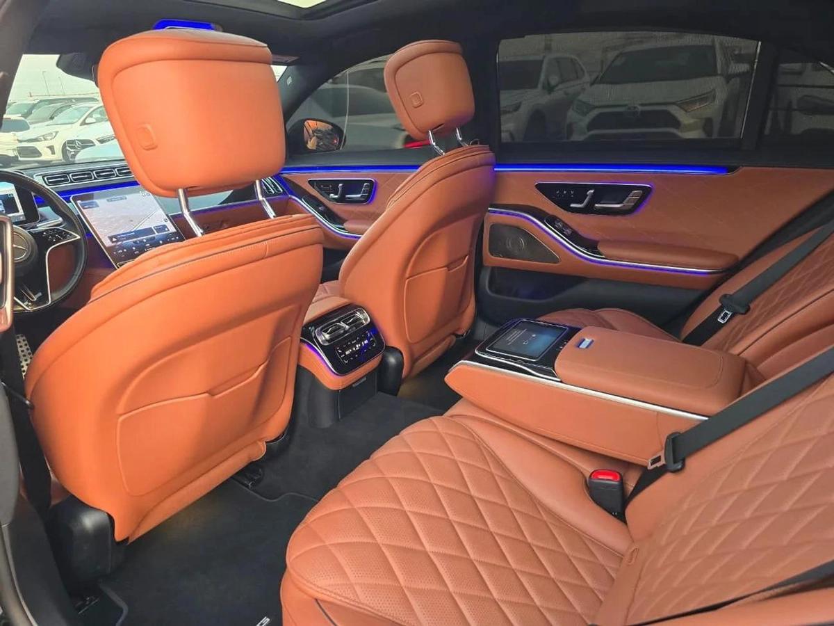 Mercedes Benz S500 4MATIC L-5-5