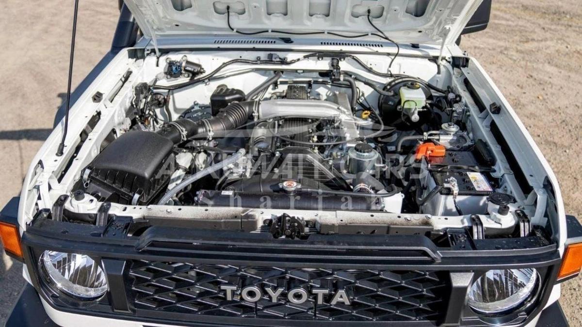 Toyota Land Cruiser 70 Land Cruiser Hard Top LC76 4.2D MT 5door MY2024-19-19