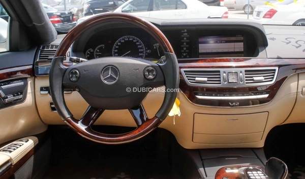 Mercedes-Benz S 600 LARGE WITH RADAR