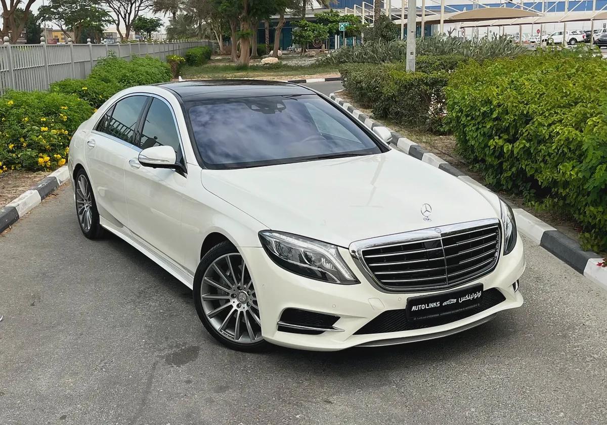Mercedes S 400 AMG Gcc First owner with service history no paint Accident-3-3