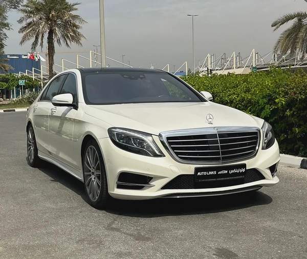 Mercedes S 400 AMG Gcc First owner with service history no paint Accident