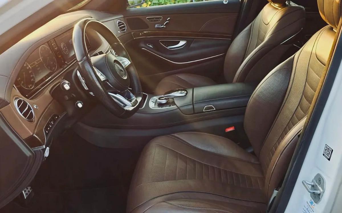 Mercedes S 400 AMG Gcc First owner with service history no paint Accident-10-10
