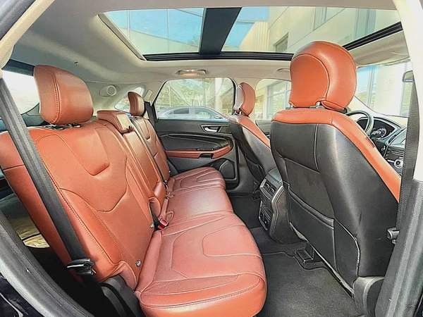 AED 1,045 P.M | Ford Edge 3.5 V6 Titanium 2017 - GCC Specs -under warranty | ORIGINAL PAINT