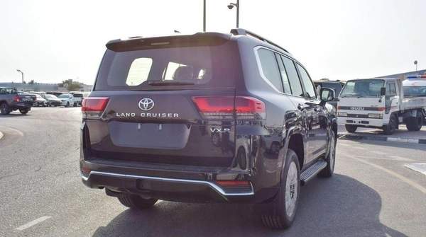 Toyota Land Cruiser land cruiser vxr diesel 3.3L MY2024