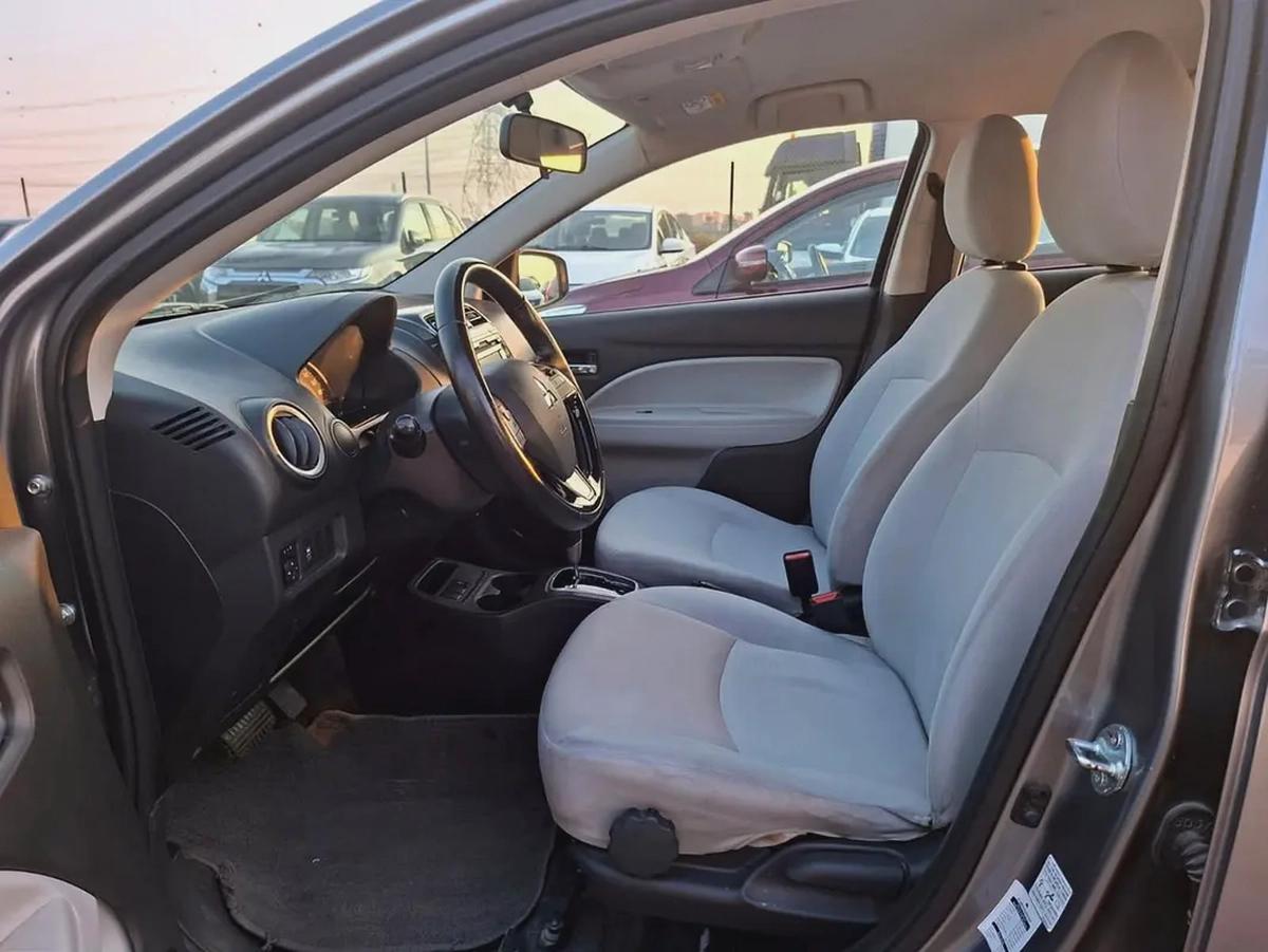 MITSUBISHI ATTRAGE 2022-8-8