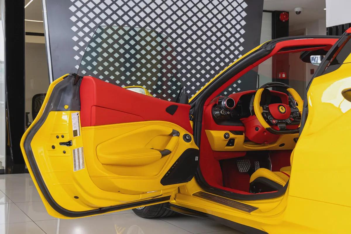 Ferrari F8 Spider | Pristine | Fully Carbon Interior Exterior | Carbon Steering Paddles-13-13