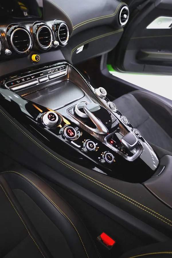 MERCEDES BENZ GTR - FULL CARBON PACKAGE + WARRANTY UPON REQUEST