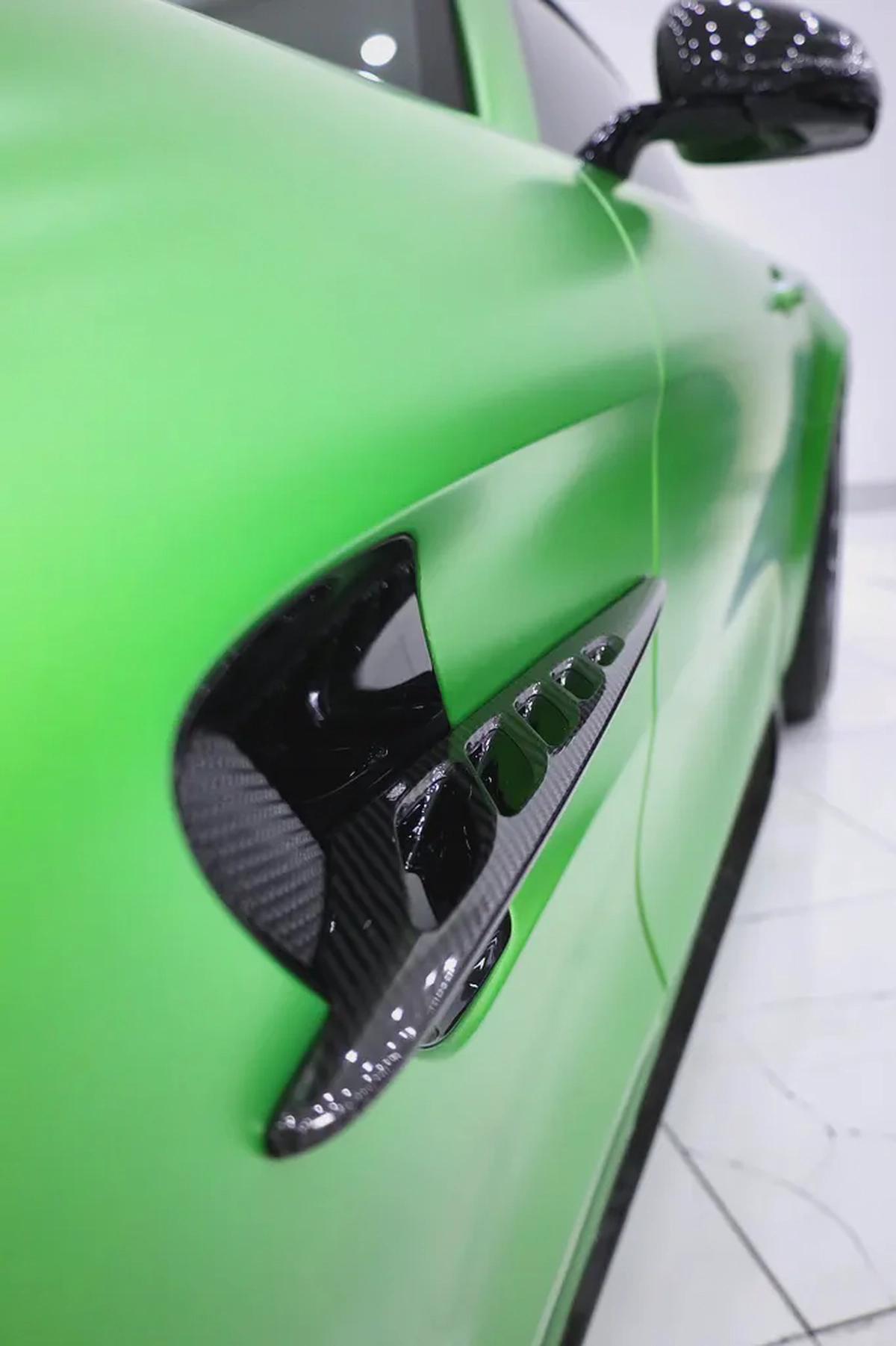 MERCEDES BENZ GTR - FULL CARBON PACKAGE + WARRANTY UPON REQUEST-9-9