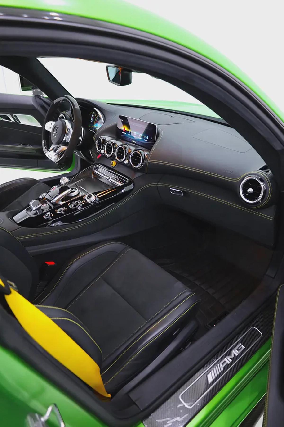 MERCEDES BENZ GTR - FULL CARBON PACKAGE + WARRANTY UPON REQUEST-15-15