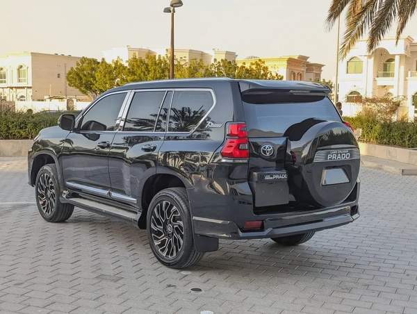 TOYOTA PRADO 2012 FACELIFTED 2023 GCC V6 4.0L IN EXCELLENT CONDITION