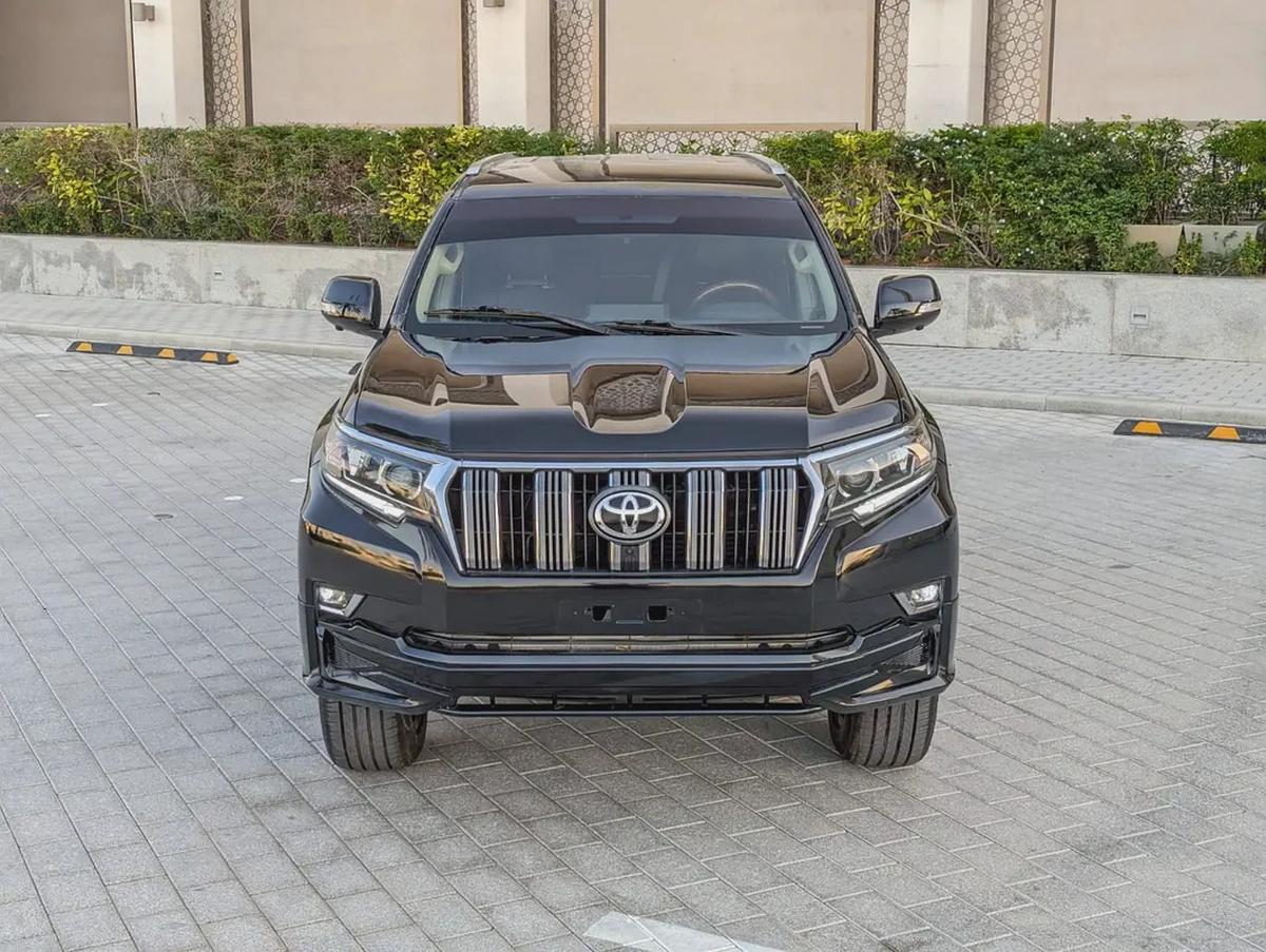TOYOTA PRADO 2012 FACELIFTED 2023 GCC V6 4.0L IN EXCELLENT CONDITION-16-16