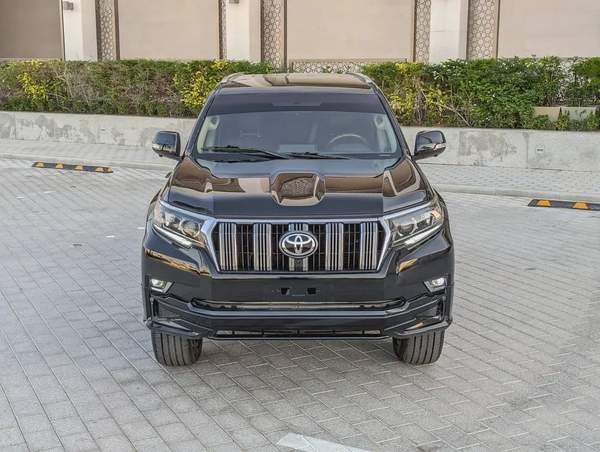 TOYOTA PRADO 2012 FACELIFTED 2023 GCC V6 4.0L IN EXCELLENT CONDITION