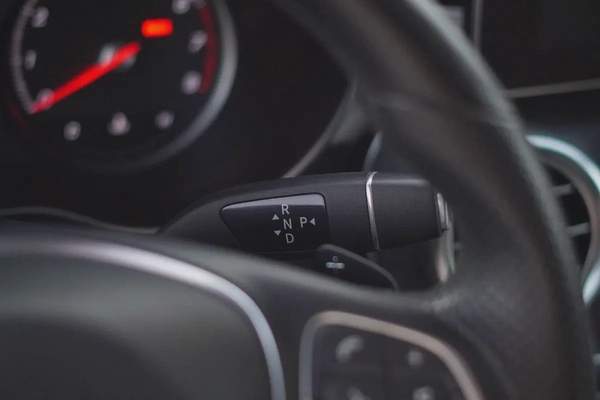 MERCEDES GLC300 COUPE AMG 2018