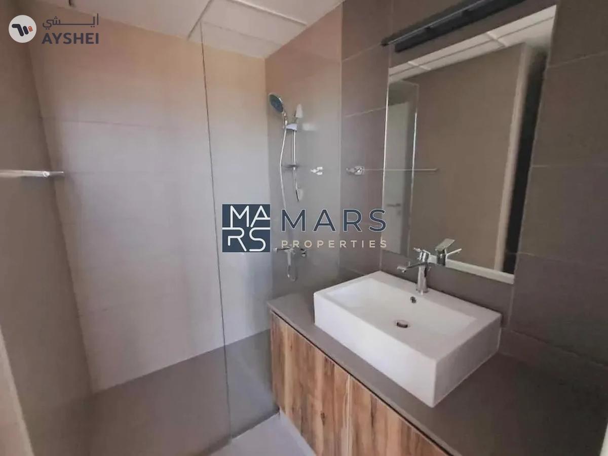 Available Now | Family Community | Vacant-5-5