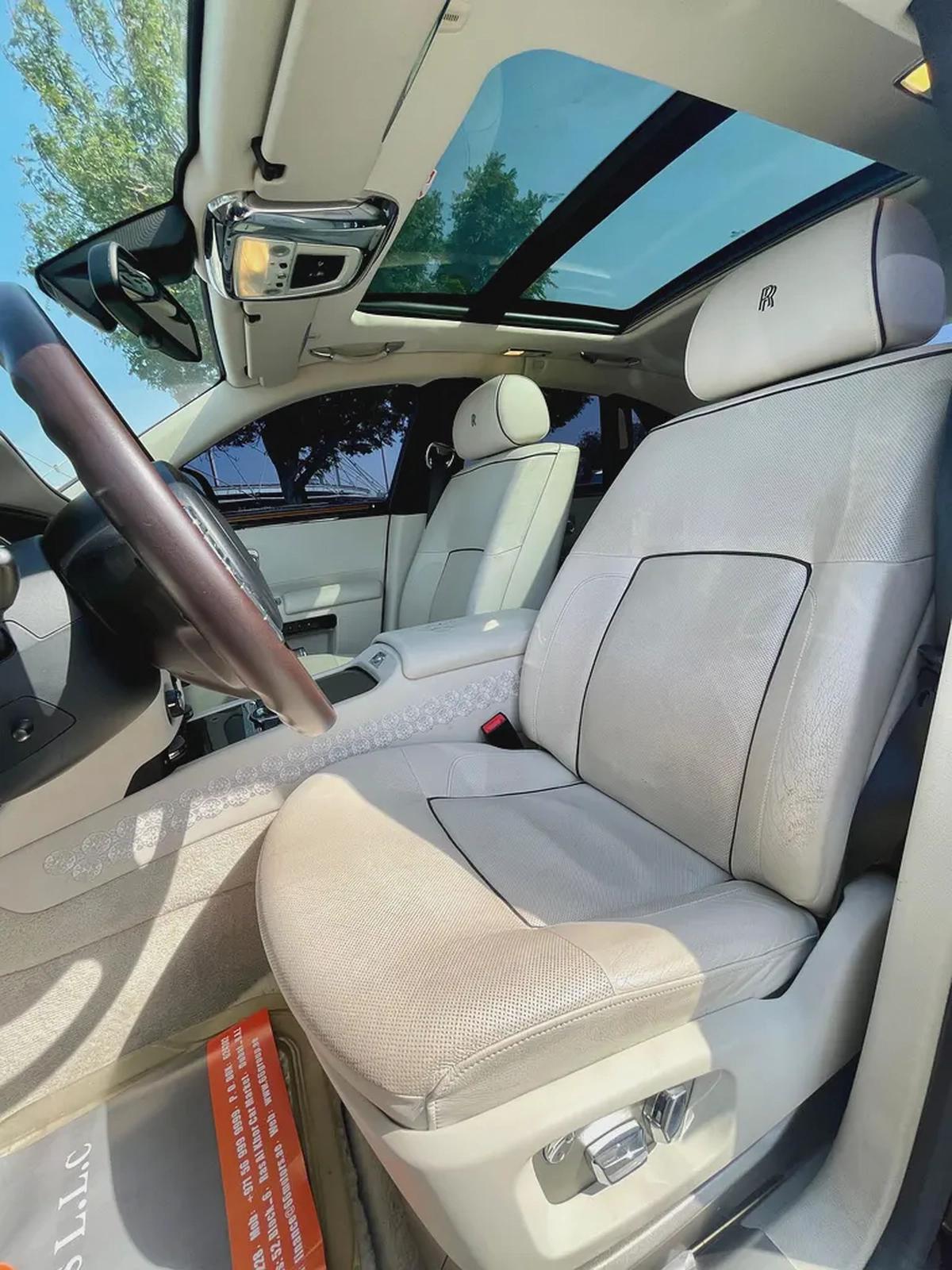 2014 Rolls Royce Ghost Dual Tone in GCC Specification-13-13