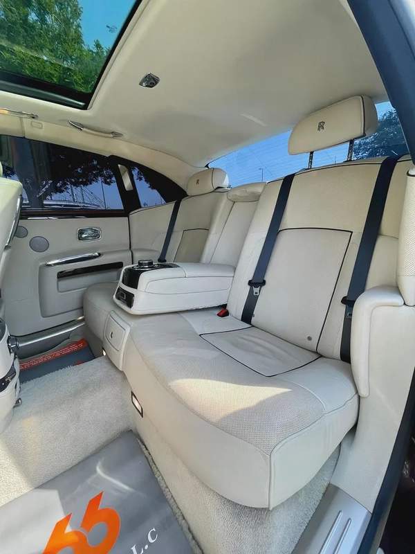 2014 Rolls Royce Ghost Dual Tone in GCC Specification