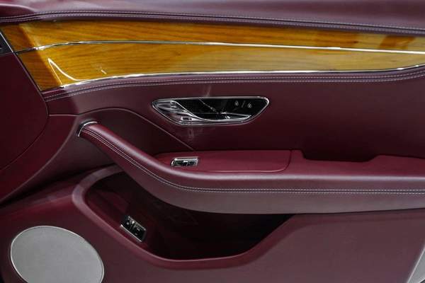 Bentley Continental Flying Spur V8